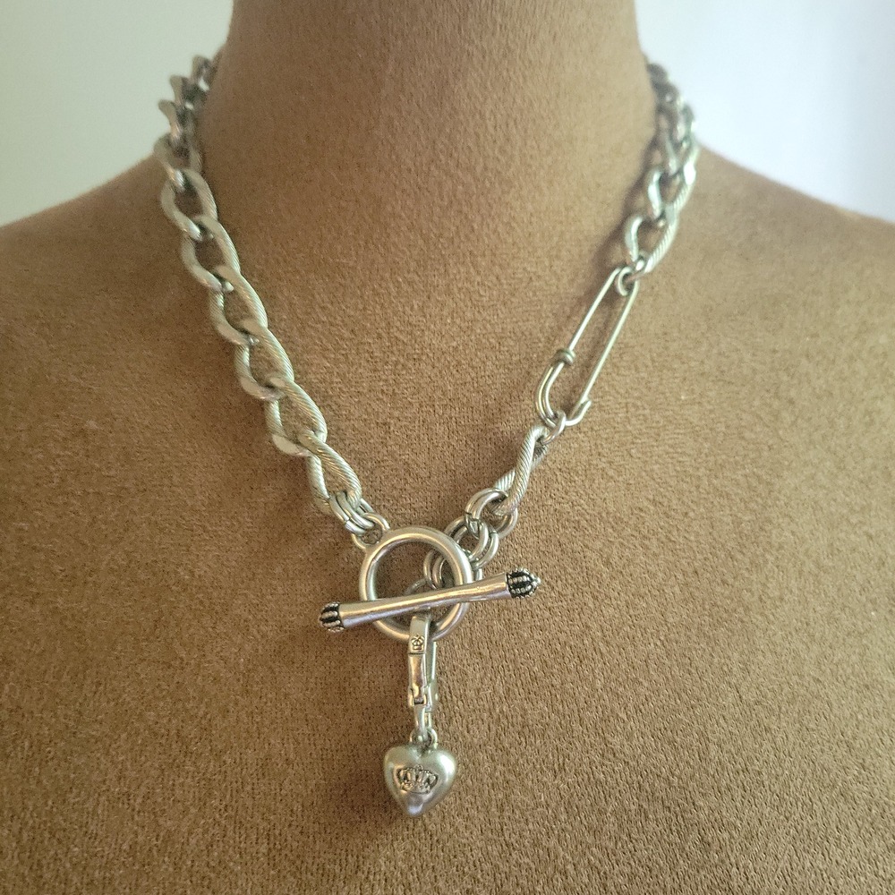 Juicy Couture Silver Tone Safety Pin   Toggle Heart Charm Necklace 18" Y2K